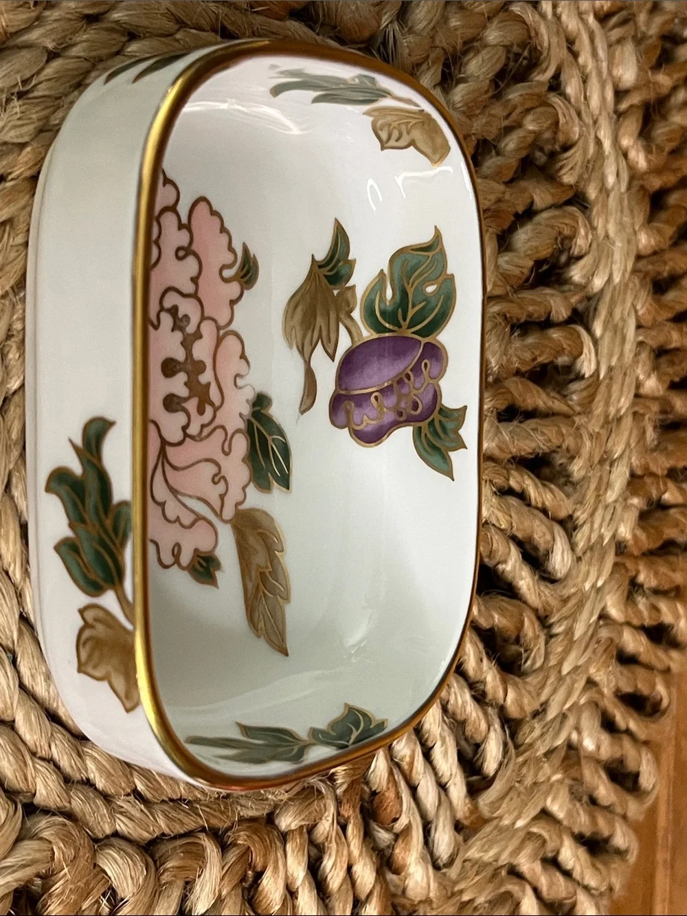 Discontinued Fitz&Floyd “Cloisonné Peony” Patterned - Soap Dish, With Gold Trim